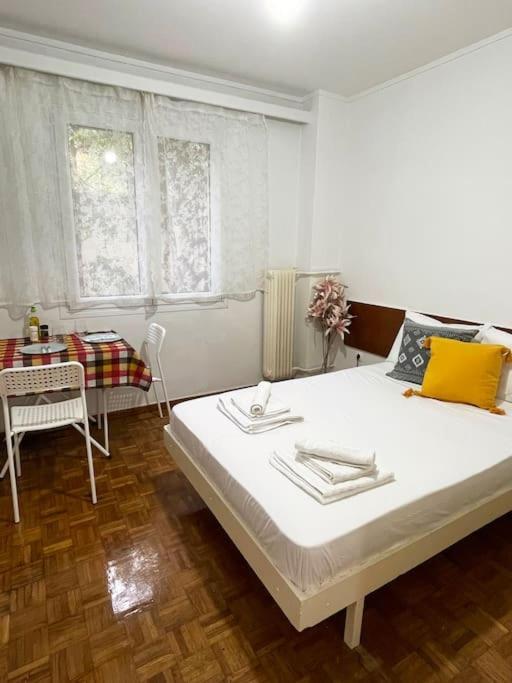 Cute And Quiet Apartment In The Center Of 雅典 外观 照片
